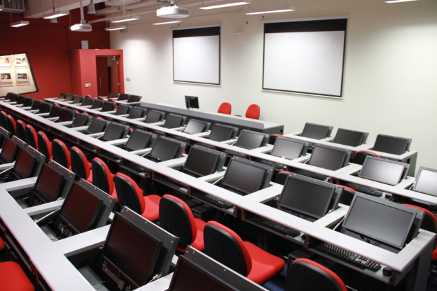 ��۴�ѧ��ý�����Ĺ��̰���